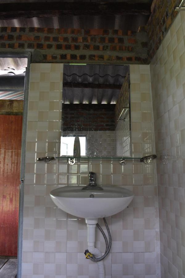 Du Gia Van Chung Homestay Lang Cac Екстер'єр фото
