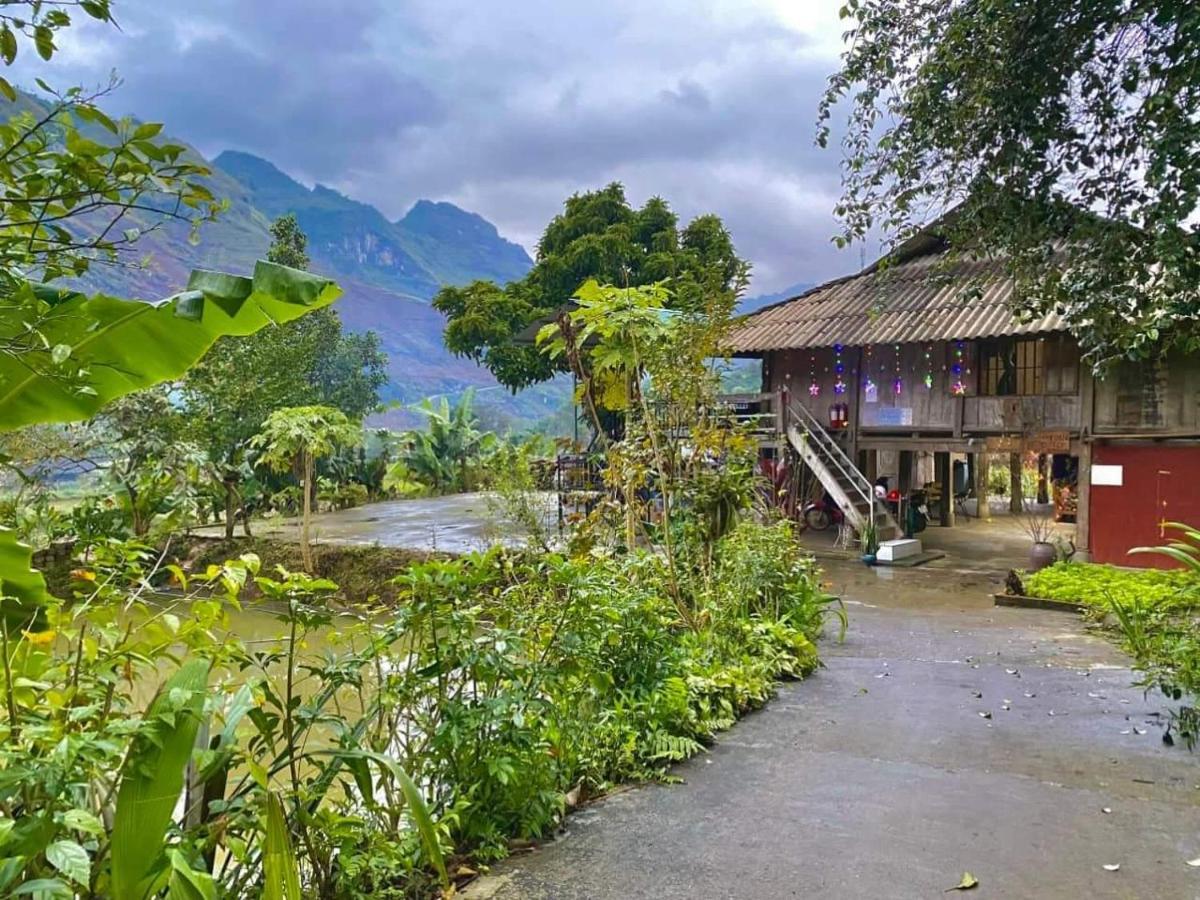 Du Gia Van Chung Homestay Lang Cac Екстер'єр фото