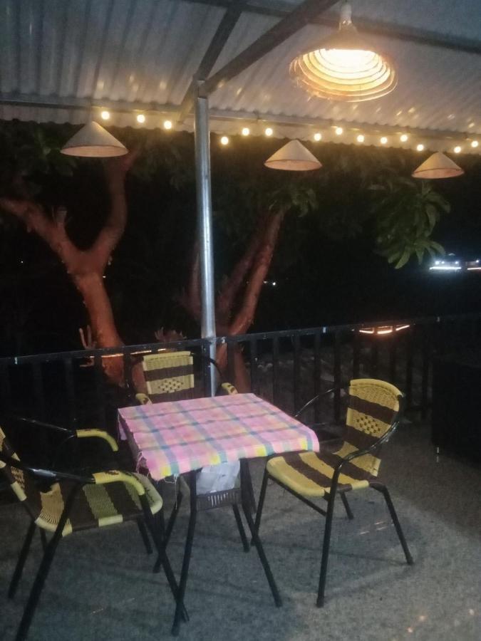 Du Gia Van Chung Homestay Lang Cac Екстер'єр фото